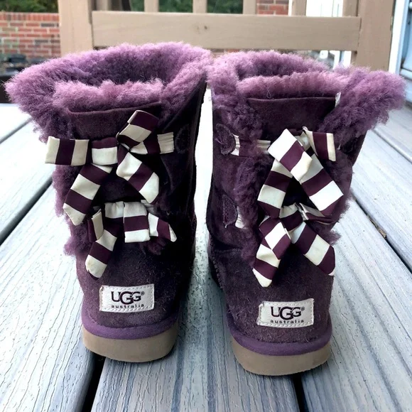 UGG boots Bailey Bow II purple eggplant purple and white striped lace bow tie - Picture 2 of 6